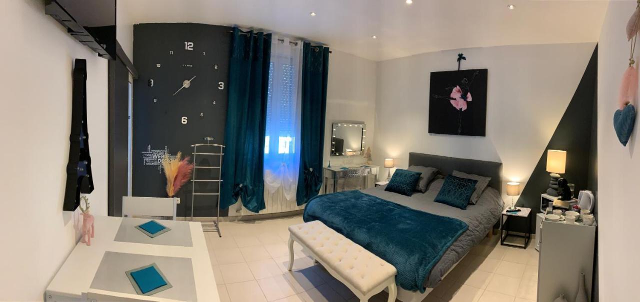 Bed and Breakfast La Kloe Нарбонн Екстер'єр фото