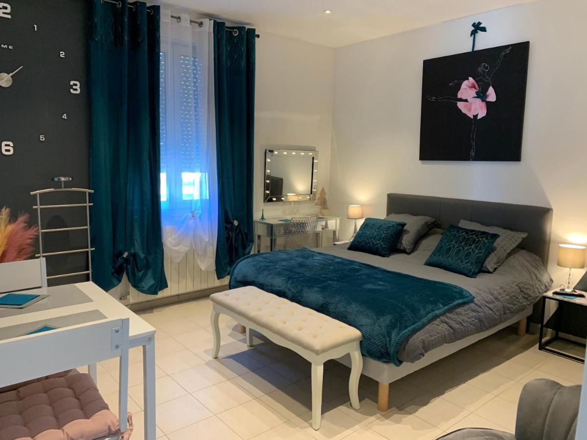 Bed and Breakfast La Kloe Нарбонн Екстер'єр фото